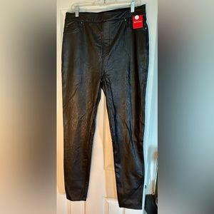 Spanx faux leather skinny pant